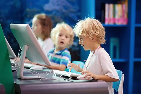 Aturan Baru Tentang AI Di Tiongkok Akan Melindungi Anak Di Bawah Umur