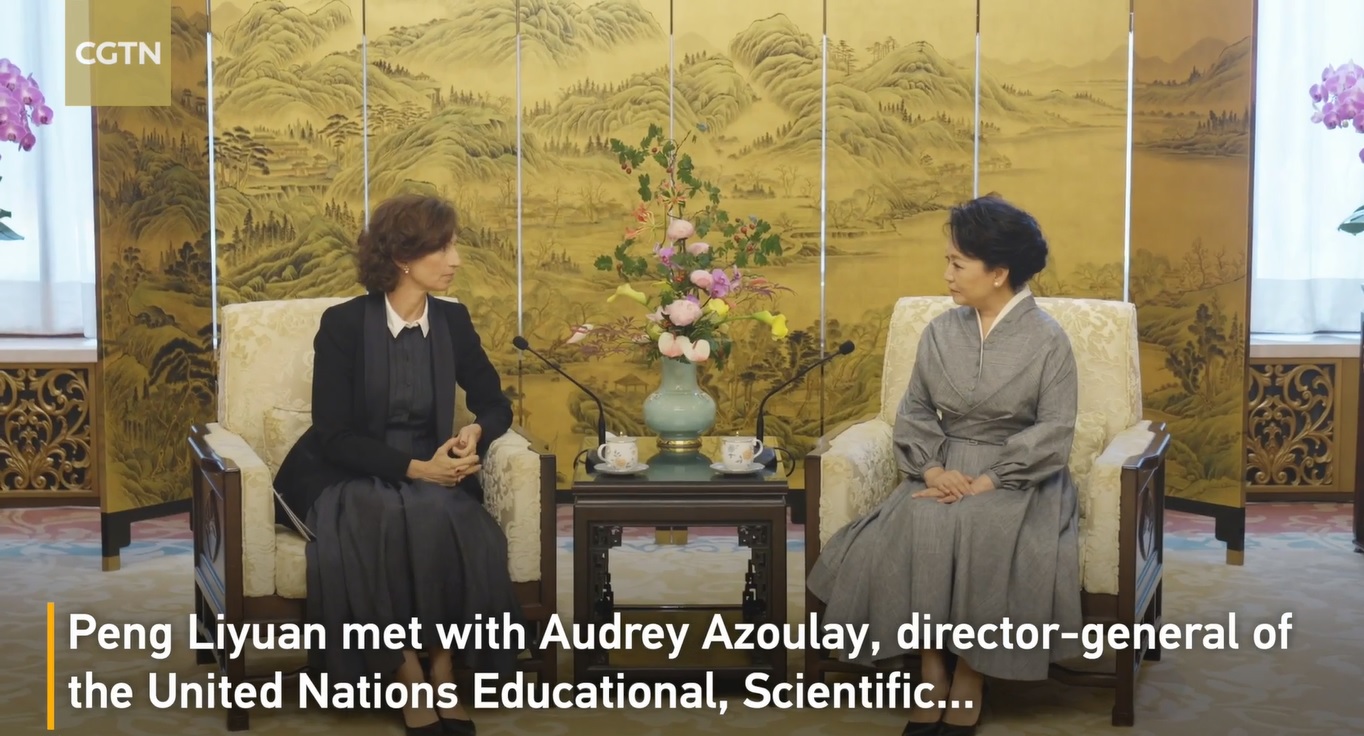 Peng berharap lebih banyak orang akan bergabung dalam perjuangan pendidikan anak perempuan dan perempuan serta membantu mereka mengubah nasib dan mewujudkan nilai hidup mereka melalui pendidikan