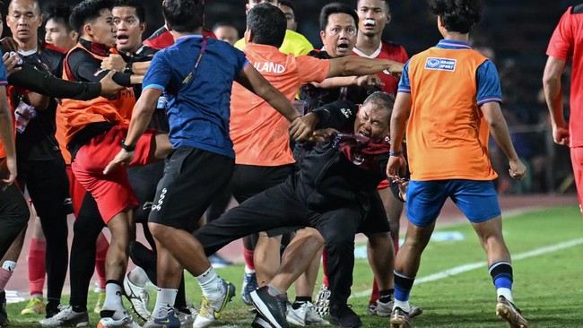 PSSI sedang mempelajari sanksi dan denda yang diberikan AFC kepada pemain dan ofisial Timnas Indonesia U-23 saat tampil di final SEA Games 2023