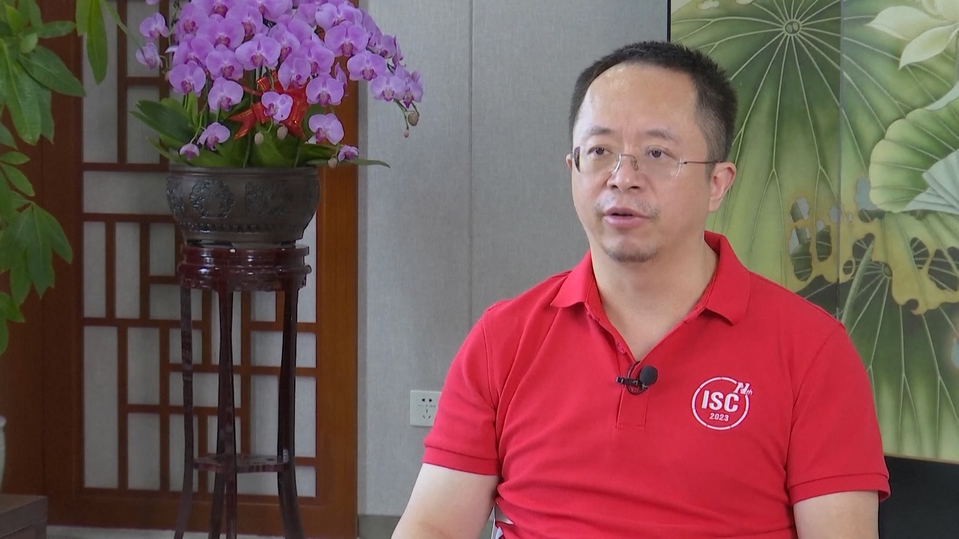 Peraturan tersebut memperkenalkan berbagai langkah untuk meningkatkan teknologi AI generatif sambil menetapkan norma dasar bagi penyedia layanan AI generatif