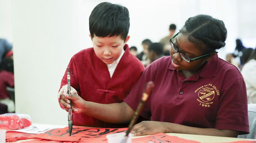 Tiongkok dan Amerika Serikat harus mengatasi perbedaan mereka dan memajukan dialog dan kerja sama