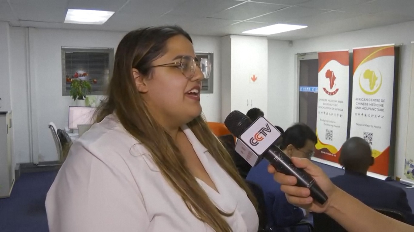 Gala Festival Pertengahan Musim Gugur CMG 2025 Raih Pujian dari Penonton Global