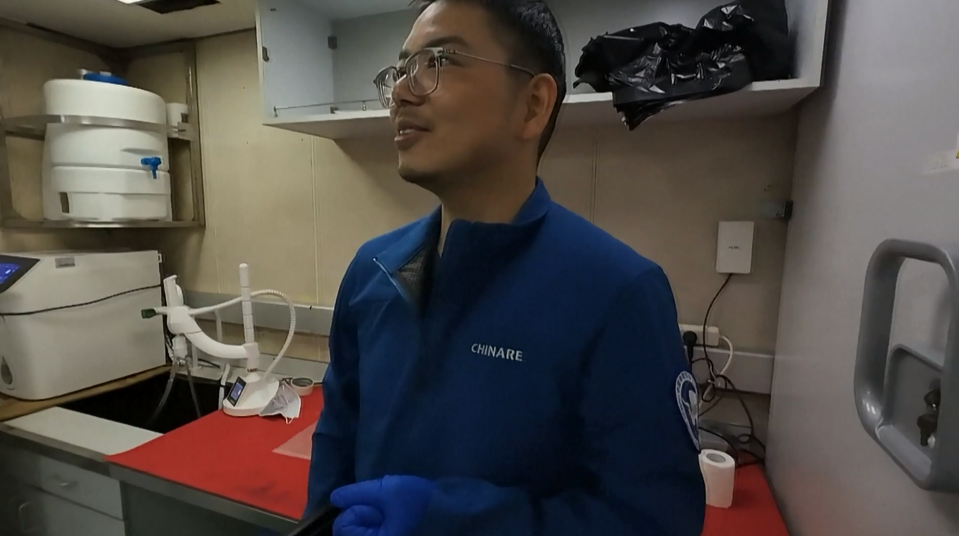 Kapal Pemecah Es Kutub Tiongkok 'Xuelong' Berlabuh di Pelabuhan Hobart untuk Tugas Selanjutnya