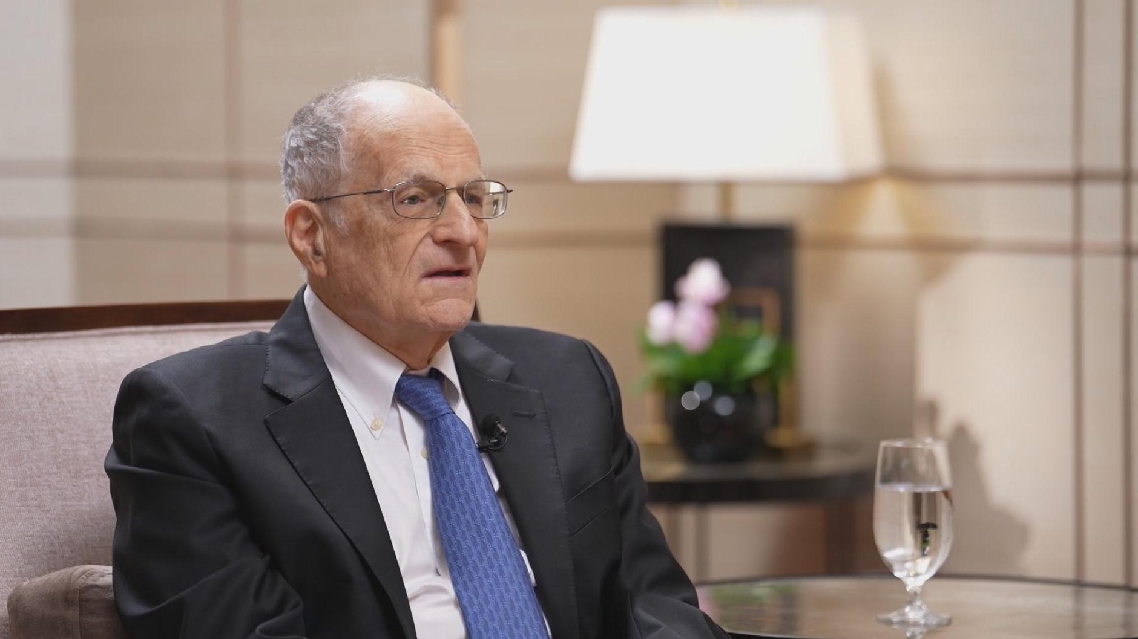 Peraih Nobel Memuji Keberlanjutan dan Koherensi Rencana Lima Tahun Tiongkok