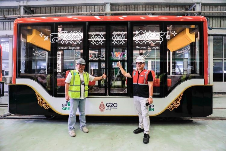 Menteri Pariwisata dan Ekonomi Kreatif (Menparekraf) Sandiaga Uno berterimakasih kepada Setneg dan pengelola TMII serta mendukung pembukaan kembali Taman Mini Indonesia Indah (TMII) Apalagi saat ini TMII lebih ramah lingkungan