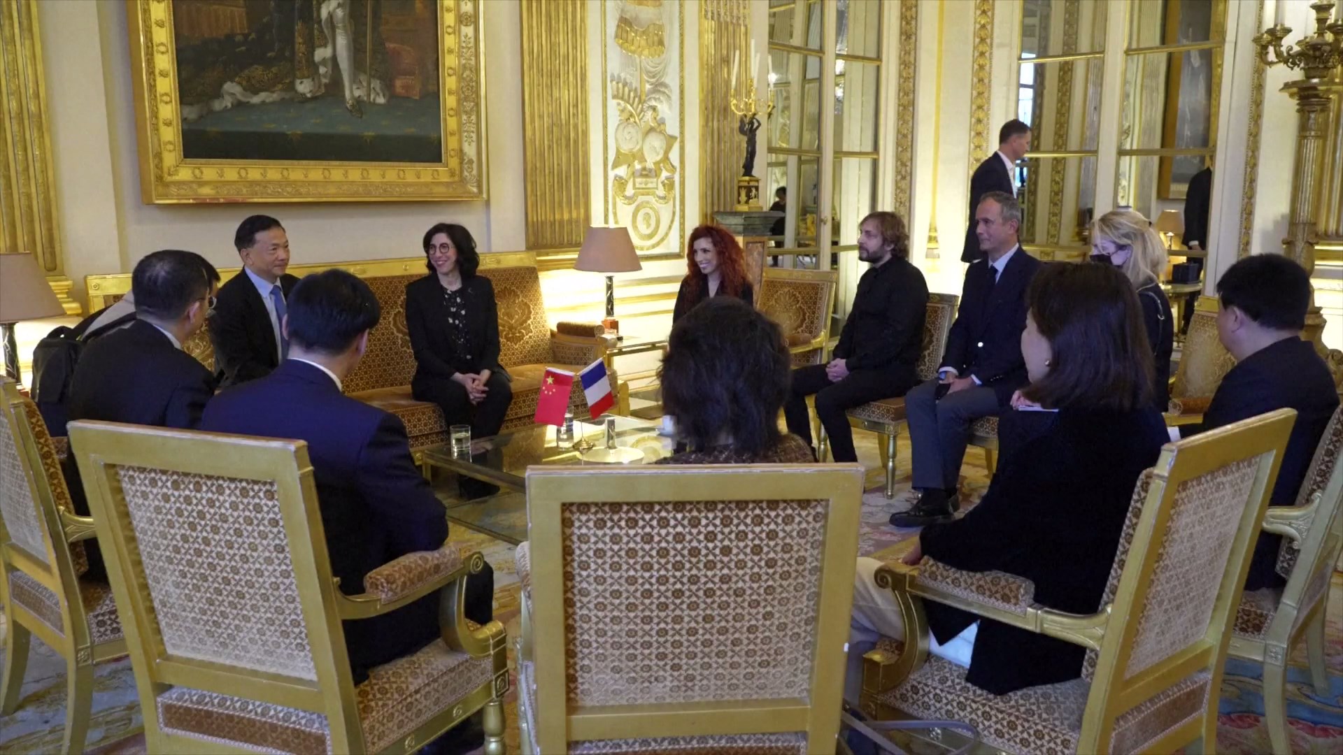 Media penyiaran pemerintah Tiongkok