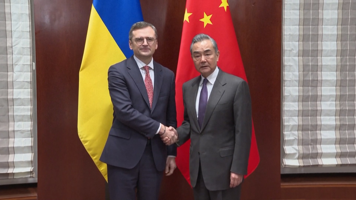 Wang mengatakan bahwa Tiongkok dan Ukraina telah menjadi mitra kerja sama strategis sejak beberapa tahun yang lalu