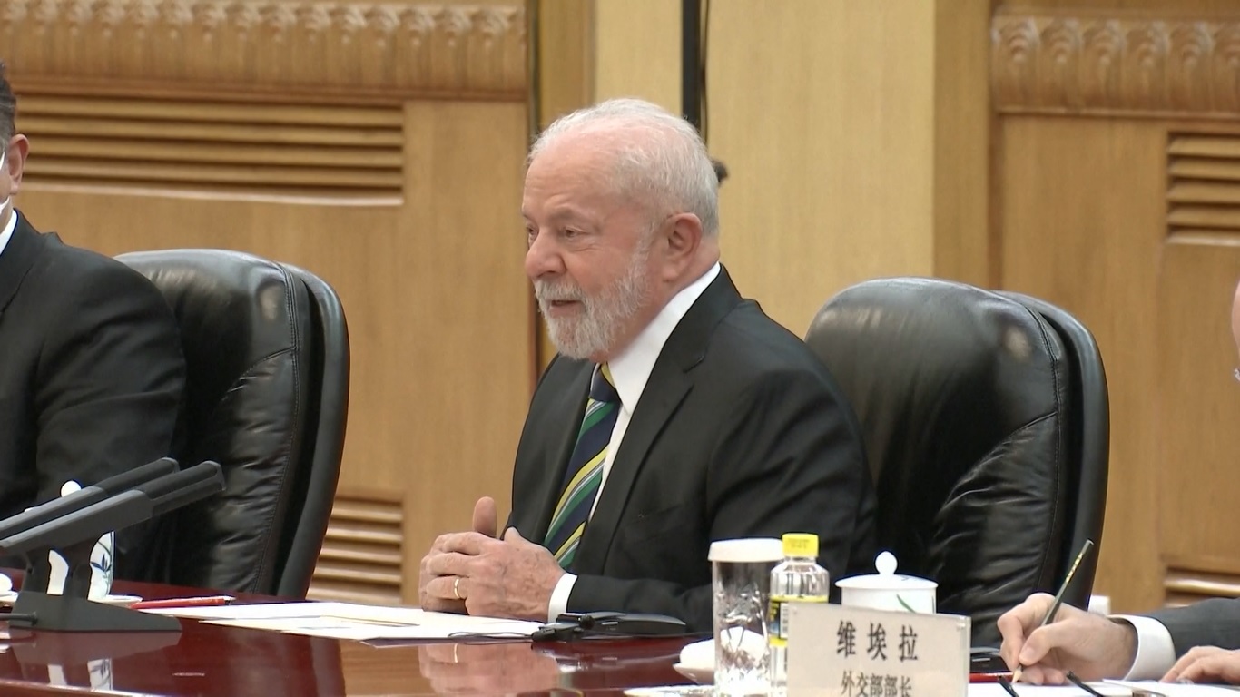 Mereka sepakat bahwa dialog dan negosiasi adalah satu-satunya jalan keluar dari krisis