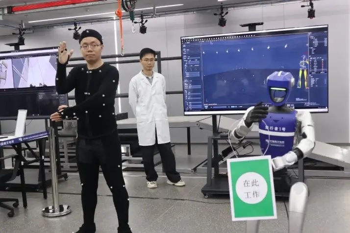 Tembus Rekor dan Dominasi Industri Global, Robot Humanoid Tiongkok Melaju Pesat