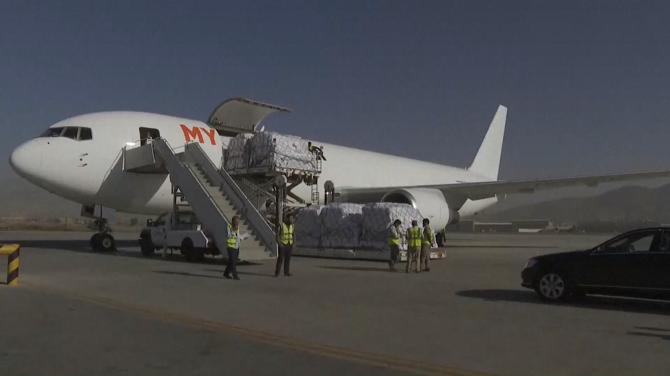 Bantuan Gempa Bumi Gelombang Kedua dari Tiongkok untuk Afghanistan Tiba di Kabul