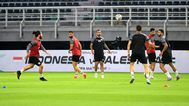 Kementerian Pemuda dan Olahraga Malaysia menawarkan bantuan venue pertandingan kepada Federasi Sepak Bola Palestina (PFA) untuk Kualifikasi Piala Dunia 2026 dan Kualifikasi Piala Asia 2027