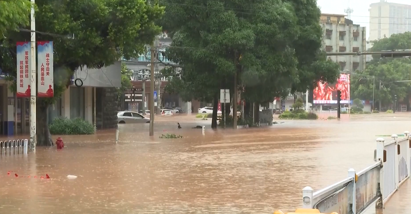 Tiongkok Tingkatkan Respons Darurat Banjir untuk Guangxi