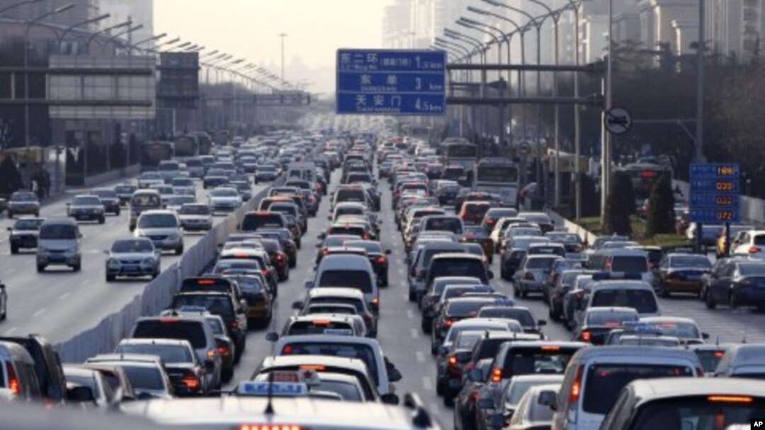 Tiongkok kini memiliki sekitar 523 juta pengemudi kendaraan bermotor aktif