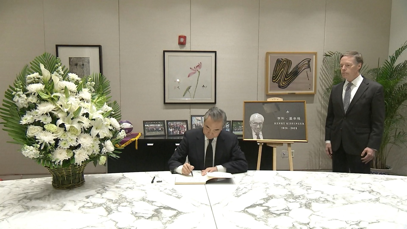 Wang menunjukkan bahwa Dr