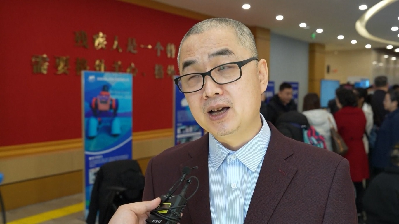 Sebuah robot anjing pemandu