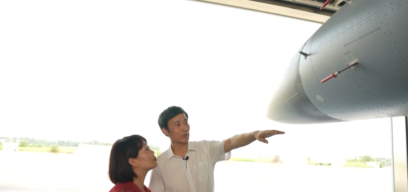 Kepala Perancang: Jet Tempur J-10C Tiongkok Memiliki Kemampuan Pemasangan Senjata yang Tinggi