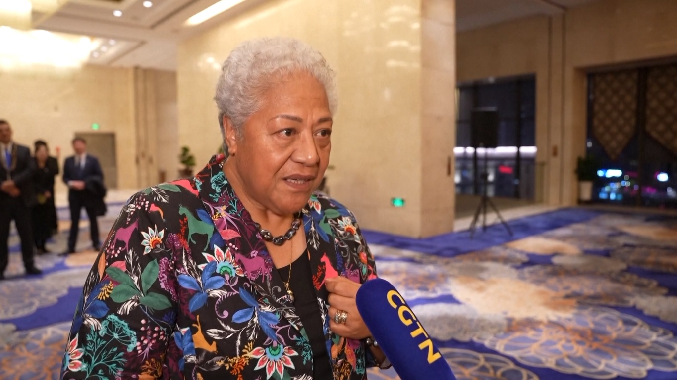 Samoa adalah salah satu negara kepulauan Pasifik pertama yang menjalin hubungan diplomatik dengan Tiongkok