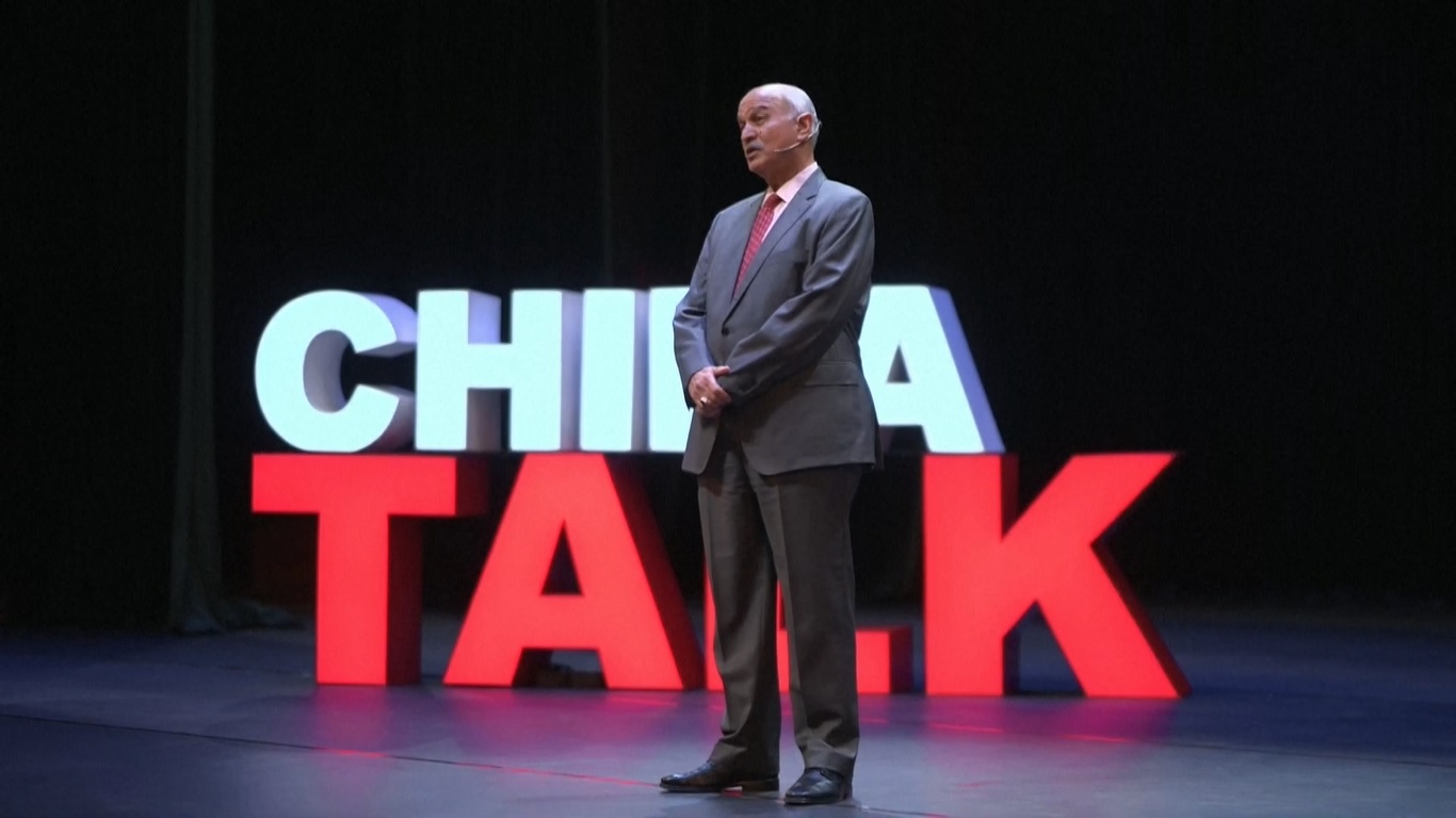 Ia mengatakan bahwa orang-orang di Pakistan bangga menjadi tetangga Tiongkok karena BRI telah membawa manfaat nyata bagi negara dan masyarakat di sana