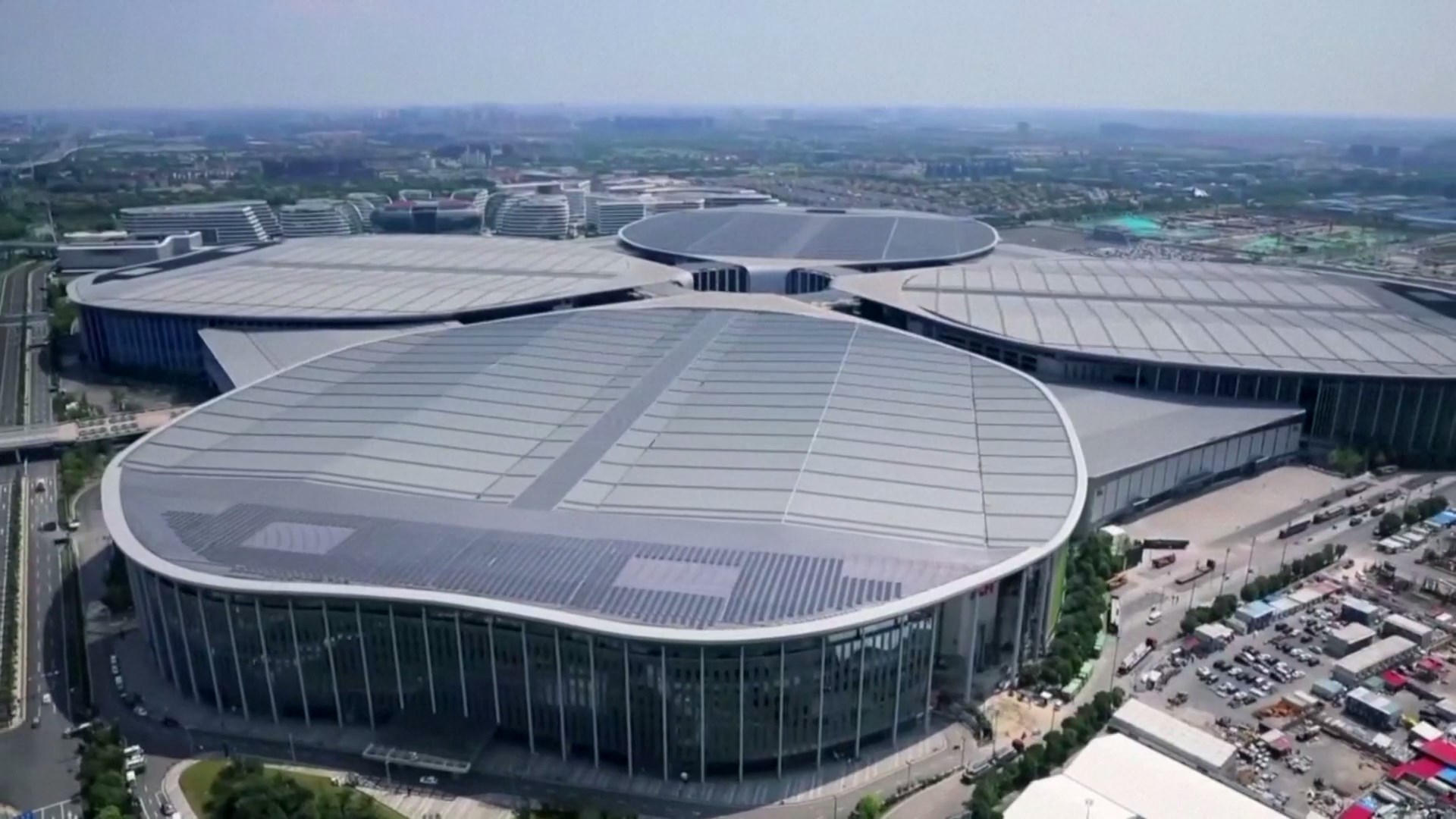 Seorang pakar kesehatan Jerman telah berupaya untuk membina kolaborasi yang lebih erat dengan Tiongkok dalam bidang ekonomi perak pada Pameran Impor Internasional Tiongkok (CIIE) ke-7