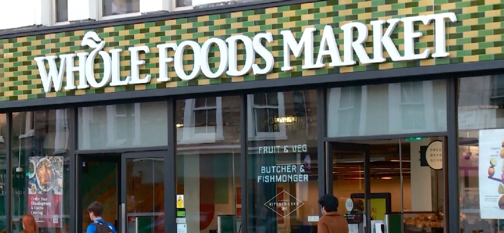 Survei terbaru yang dilakukan oleh Food Standards Agency di Inggris menyatakan kalau kondisi itu dipengaruhi oleh krisis biaya hidup