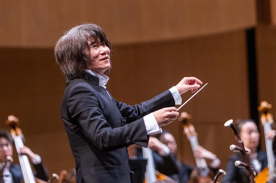 Orkestra Tiongkok Suzhou dipimpin oleh kepala konduktor dan direktur artistik Pang Kapang akan menayangkan perdana rangkaian simfoni baru Jiangnan untuk penonton Shanghai