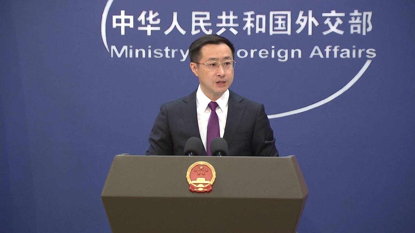 Pada jumpa pers rutin di Beijing