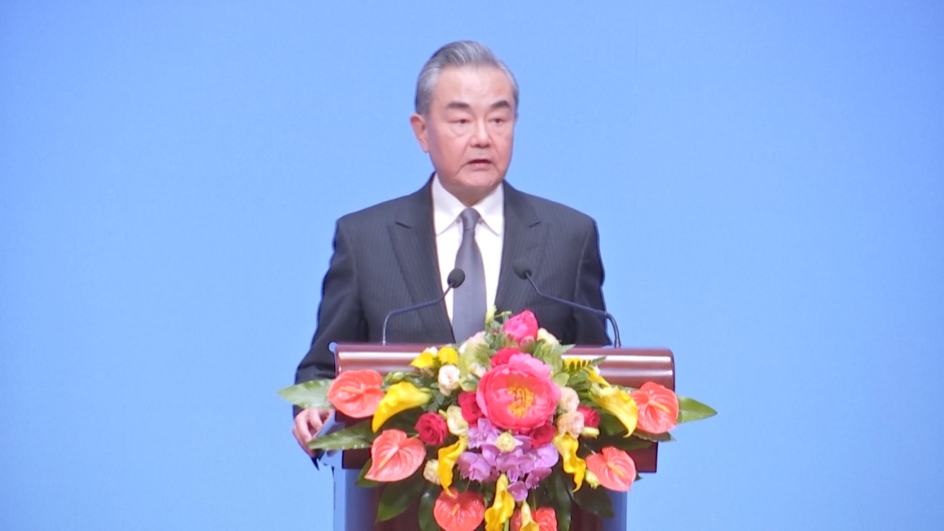 Tiongkok dan Jepang harus menentang konfrontasi ideologis dan menolak Perang Dingin baru