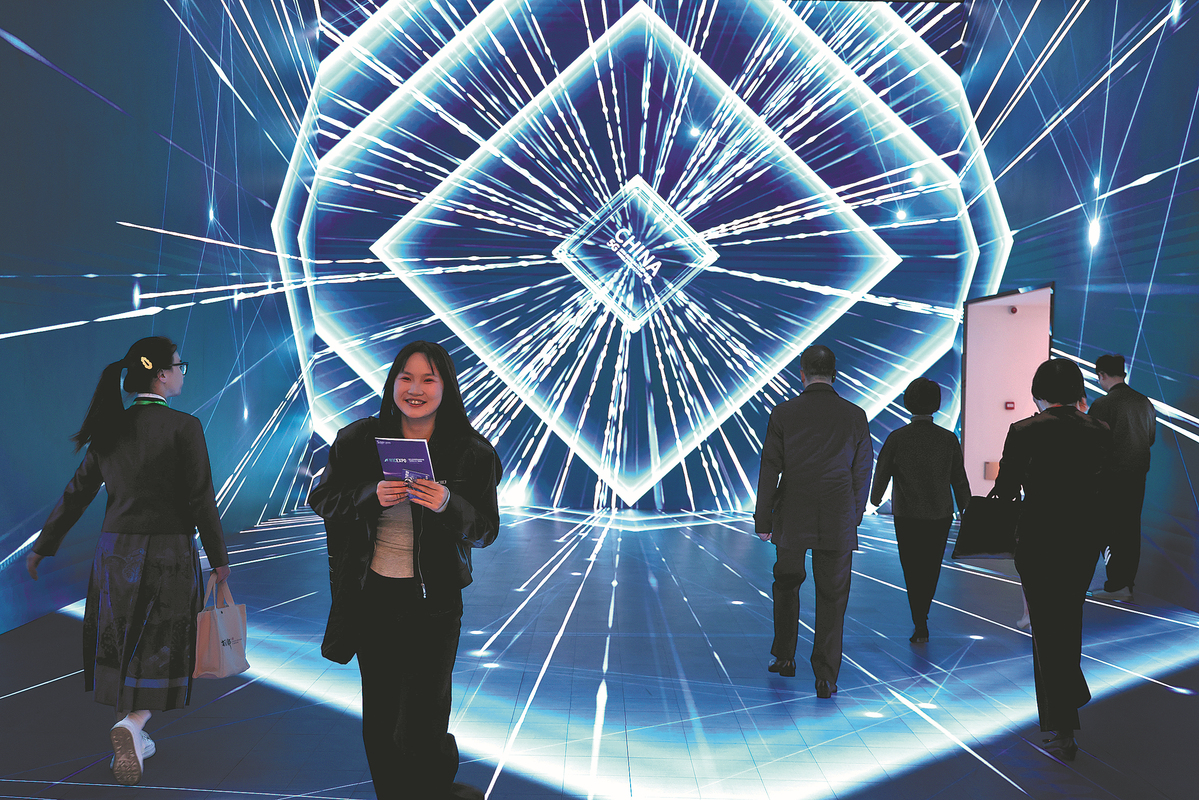 Meskipun game secara tradisional mendominasi aplikasi Tiongkok yang keluar