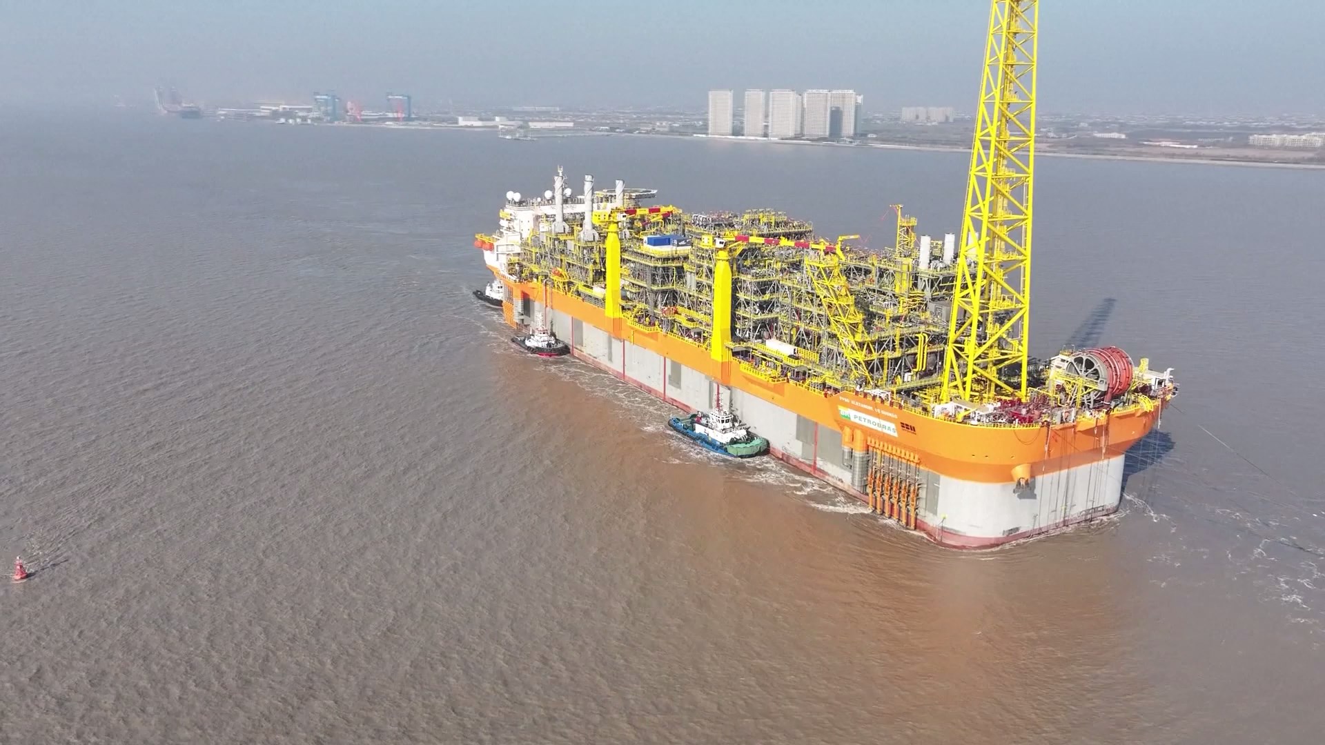 Unit Penyimpanan dan Pembongkaran Produksi Terapung (FPSO) terbesar di dunia