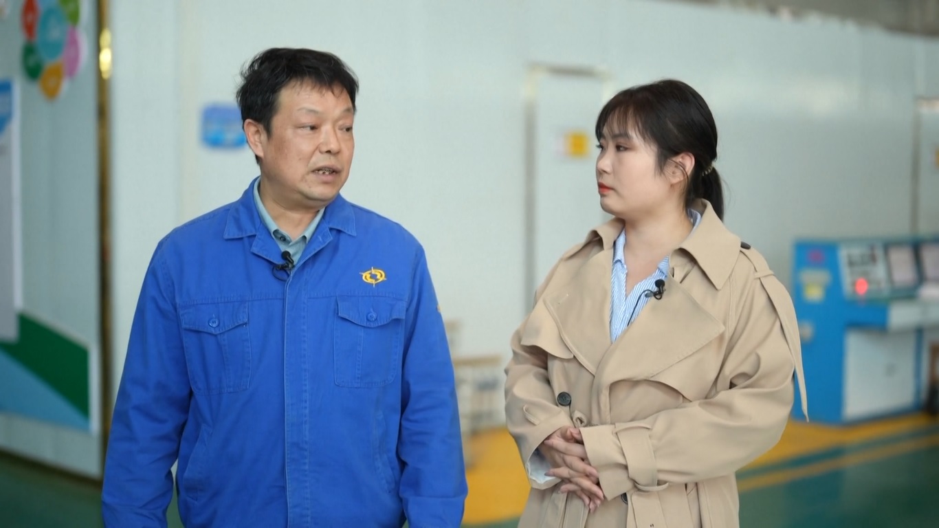 Salah satu faktor kunci yang berkontribusi terhadap kesuksesan berlian buatan di Henan adalah individu-individu yang berbakat