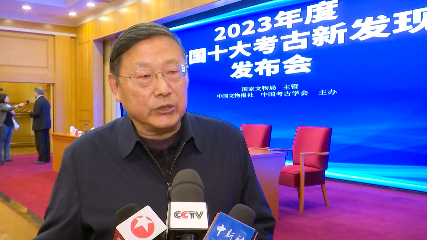 Sepuluh Besar yang ditentukan dipilih dari 22 finalis melalui pemungutan suara terbuka oleh 21 cendekiawan terkemuka di negara itu dari lembaga arkeologi dan universitas