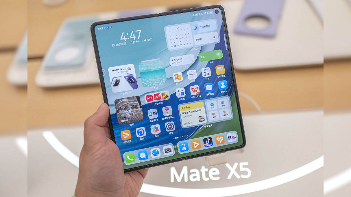 Jika Anda seorang multitasker seluler yang muak dengan tablet tebal