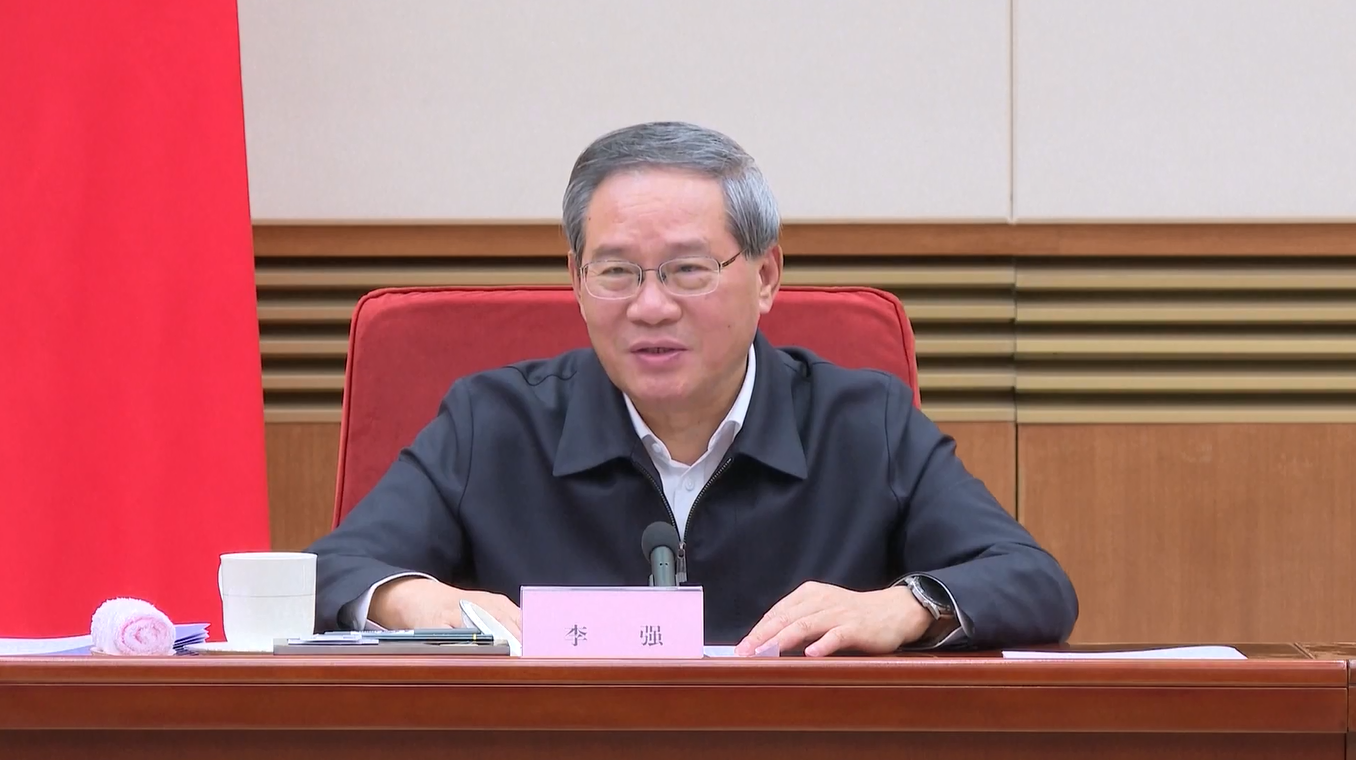 Perdana Menteri Tiongkok Pimpin Simposium tentang Rancangan Laporan Kerja Pemerintah dan Rencana Lima Tahun