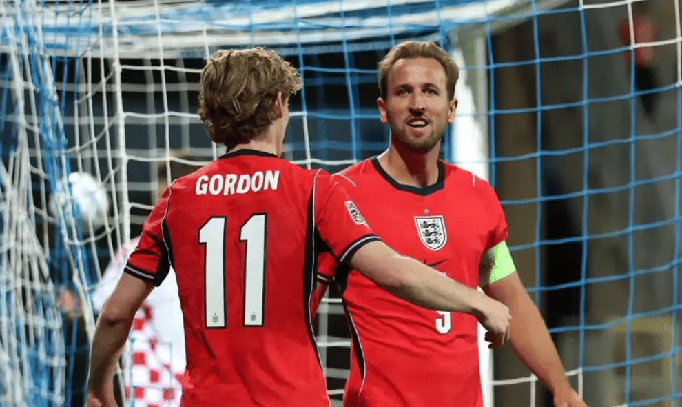 UEFA Nations League: Inggris Hancurkan Kroasia 7-0, Kane dan Saka Cetak Dua Gol