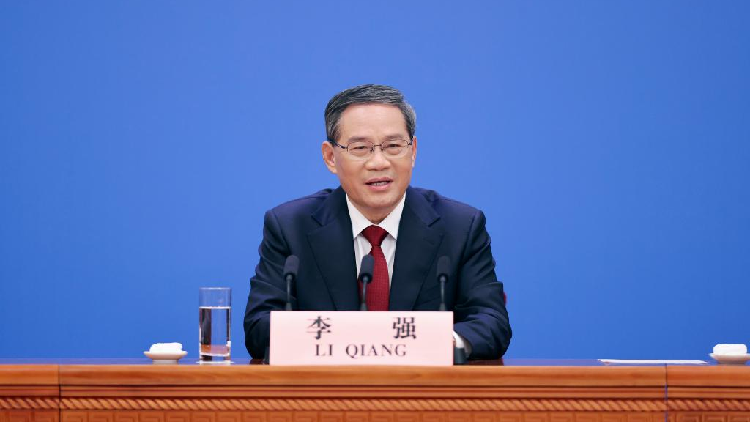 Seruan itu disampaikan saat Li bertemu dengan perwakilan peserta luar negeri di Forum Pembangunan China 2023 di Beijing