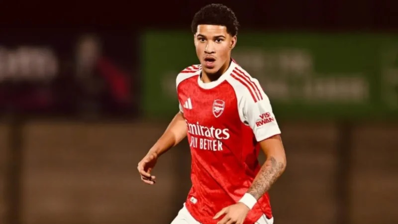 Gelandang Muda Arsenal Demiane Agustien Segara Akan Dinaturalisasi