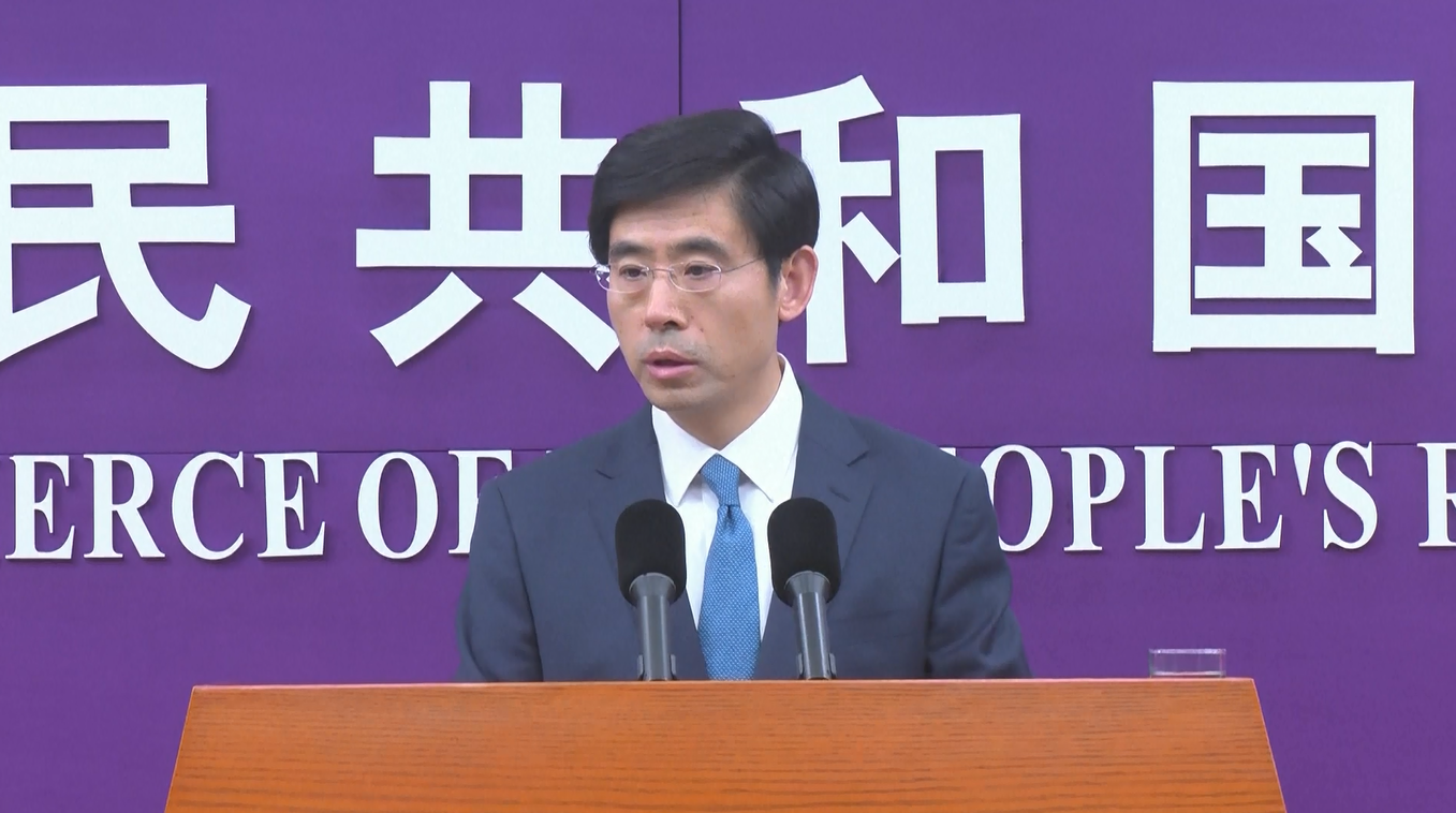 Kementerian Perdagangan: Perdagangan Luar Negeri Tiongkok Menunjukkan Vitalitas yang Kuat