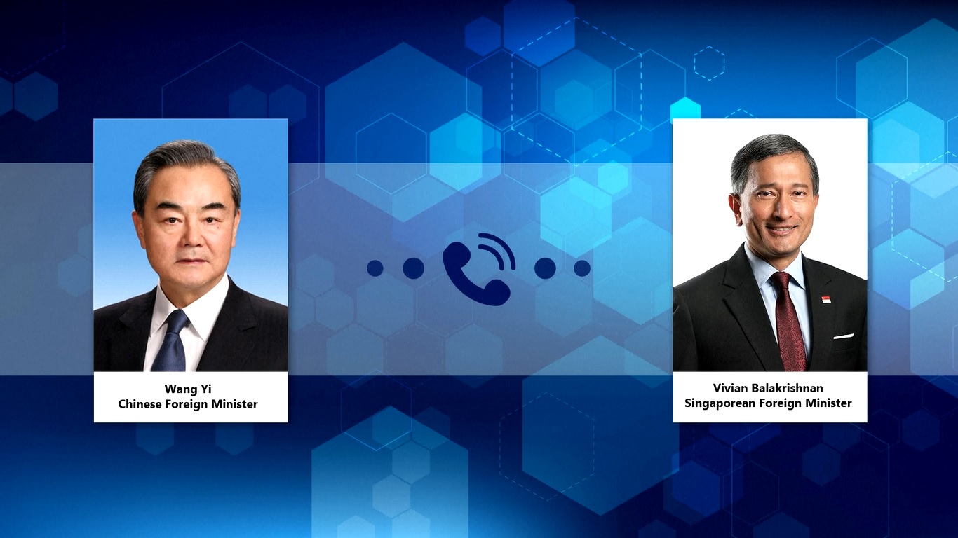 Kedua belah pihak juga bertukar pandangan tentang isu-isu internasional dan regional yang menjadi perhatian bersama