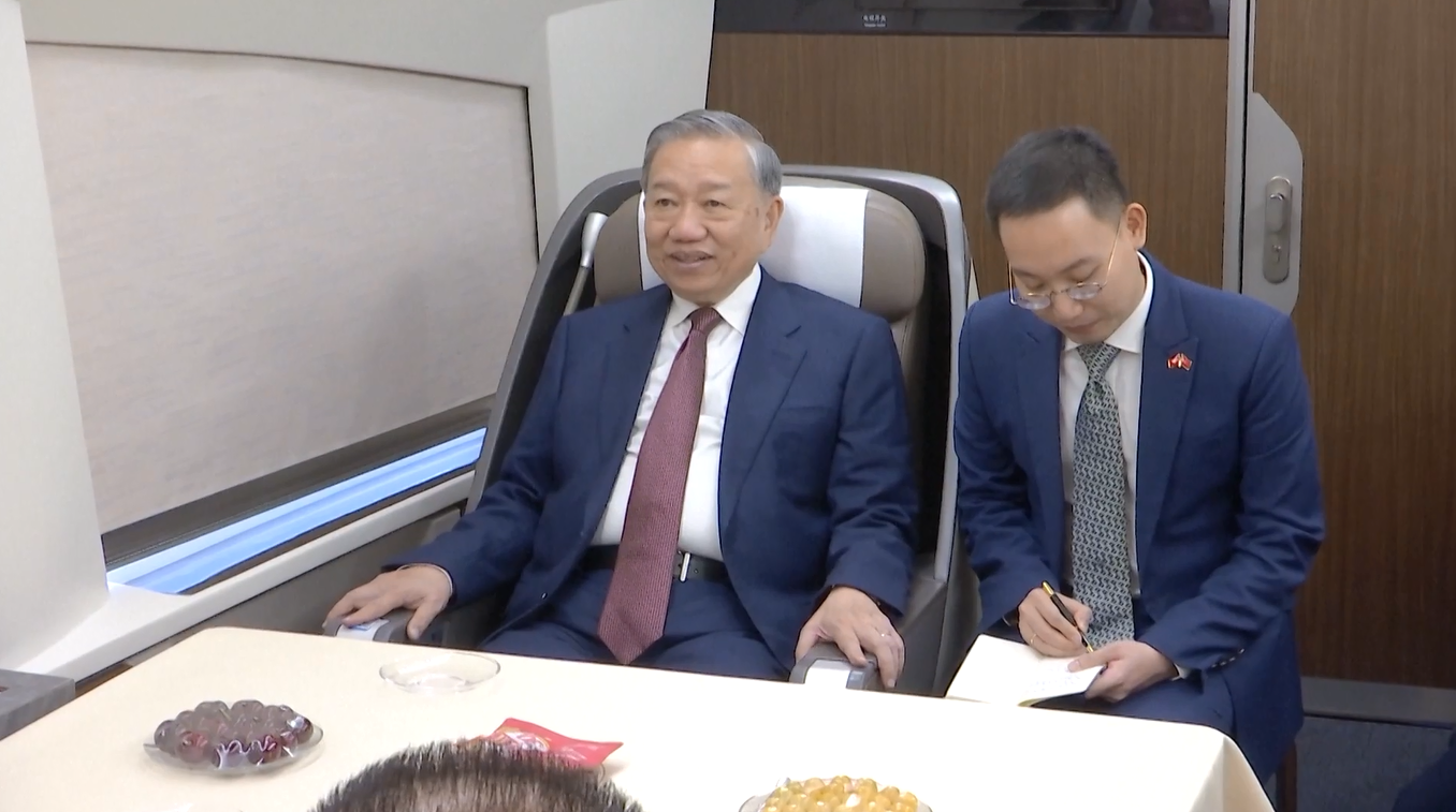 Presiden Vietnam Kunjungi Kawasan Baru Xiong'an di Tiongkok