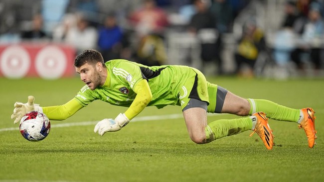 Komisi III DPR RI menyetujui pemberian kewarganegaraan Indonesia untuk Thom Haye