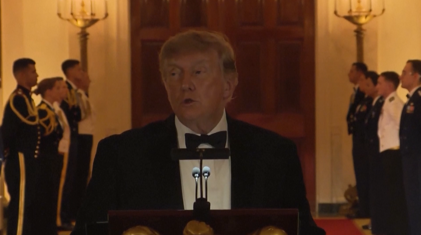 Trump Ajak Xi Bersulang untuk Hubungan AS-Tiongkok yang Langgeng dalam Jamuan Makan Malam Penyambutan di Gedung Putih