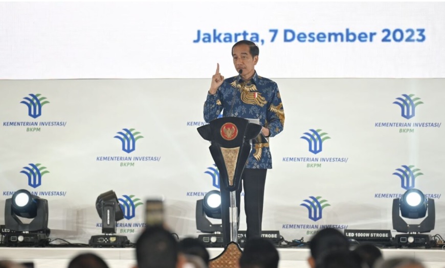 Presiden menekankan bahwa saat ini pemerintah tidak berorientasi kepada pemasaran tetapi fokus pada penyelesaian persoalan investasi di dalam negeri