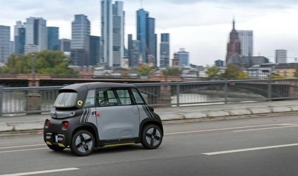 Harga yang murah dan tidak butuh SIM membuat mobil supermini banyak disukai Hal itu membuat pabrikan mobil di benua biru ramai-ramai menghadirkan mobil mikro