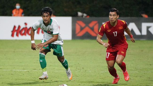 Shin Tae Yong tidak takut dengan rekor menakutkan belum kebobolan Vietnam jelang melawan Timnas Indonesia pada semifinal Piala AFF 2022 STY menyebut lawan-lawan Vietnam di fase grup terlalu lemah