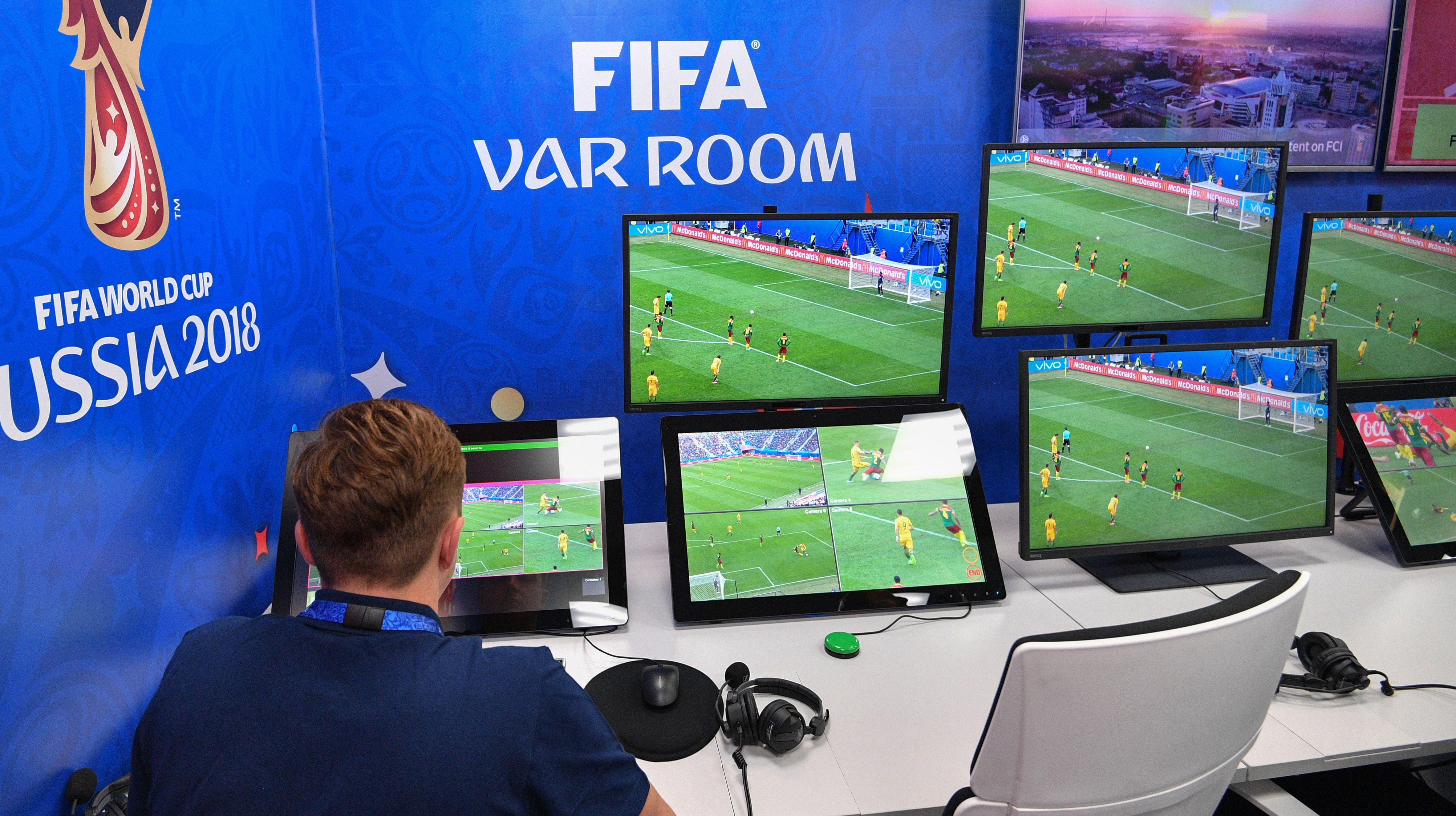 Namun Erick belum dapat menjamin pelaksanaan VAR di Liga Indonesia musim depan akan langsung sempurna