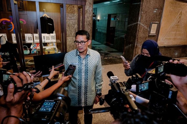 Menparekraf Sandiaga  menyebut kenaikan ini sesuai dengan proyeksi  dan angka tersebut ada di target atas sesuai dengan penambahan jumlah penerbangan dan jumlah ketersediaan kursi yang terus meningkat