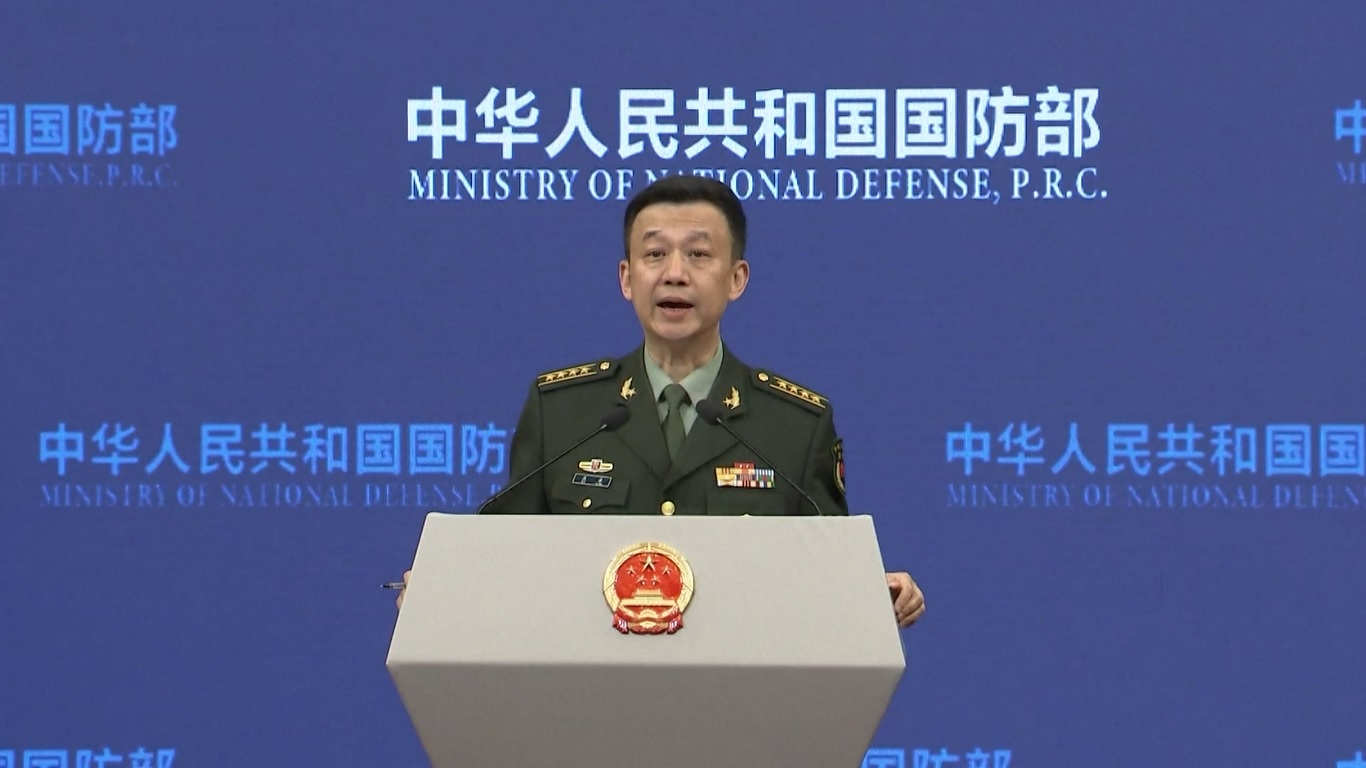 Dalam hal hubungan militer antara Tiongkok dan Amerika Serikat