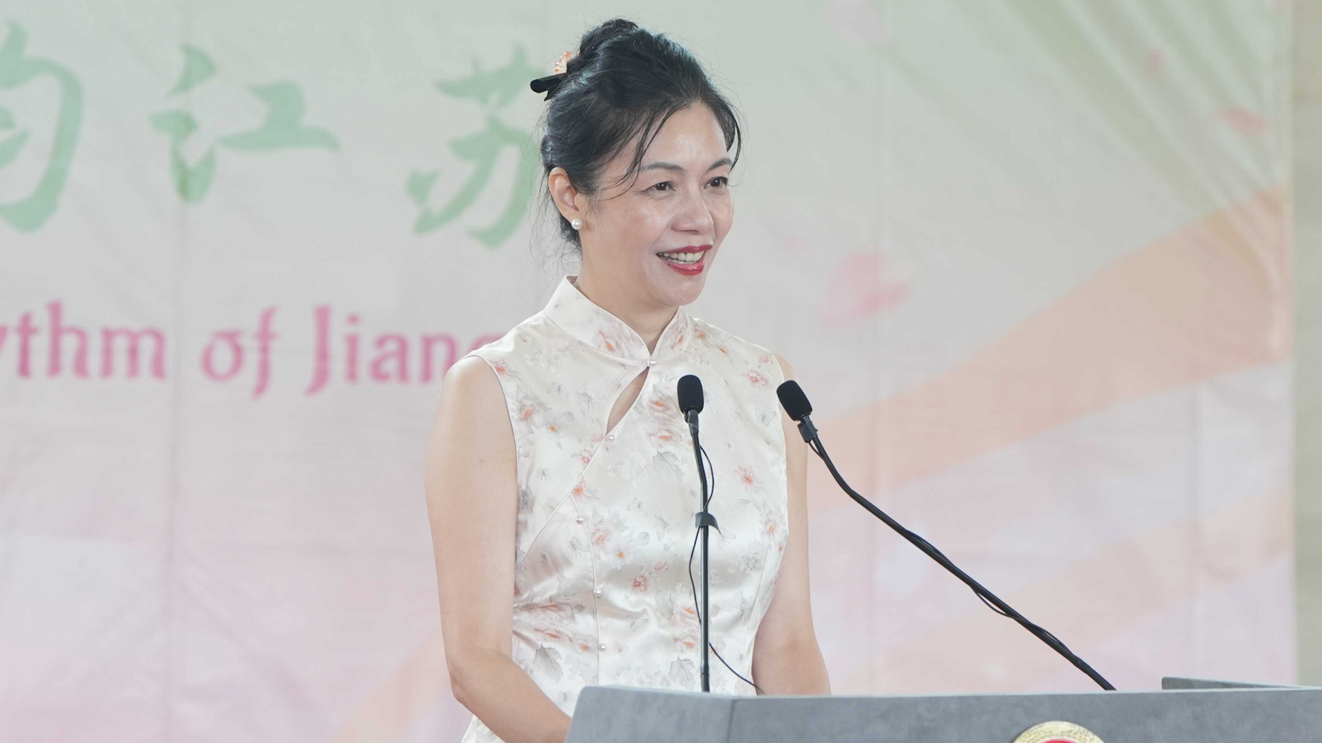 Kemegahan Jiangsu Pamerkan Mode dan Seni Tiongkok di Kedutaan Besar Tiongkok di Washington