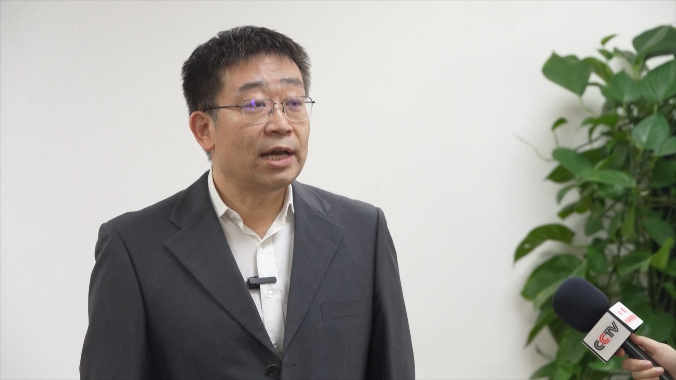 Dewan Negara Tiongkok Terbitkan Pedoman Pelaksanaan Inisiatif AI Plus