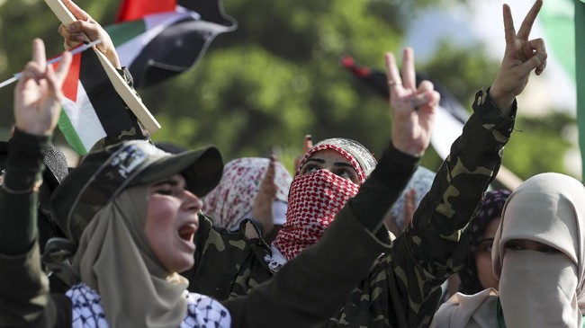 Moskow dan Beijing bahkan tidak pernah sekalipun menyebut milisi itu sebagai teroris